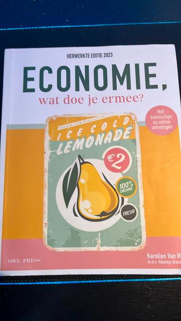 Karolien Van Riel - Economie, wat doe je ermee? beschikbaar voor biedingen