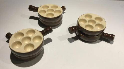 6 Emile Henry Slakken/zeevruchten Ovenschalen: 3€ voor 6, Huis en Inrichting, Keuken | Servies, Zo goed als nieuw, Keramiek, Ophalen