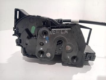 PORTIERVANGER CV ELEKTR. LINKS ACHTER Renault (825031733R) beschikbaar voor biedingen