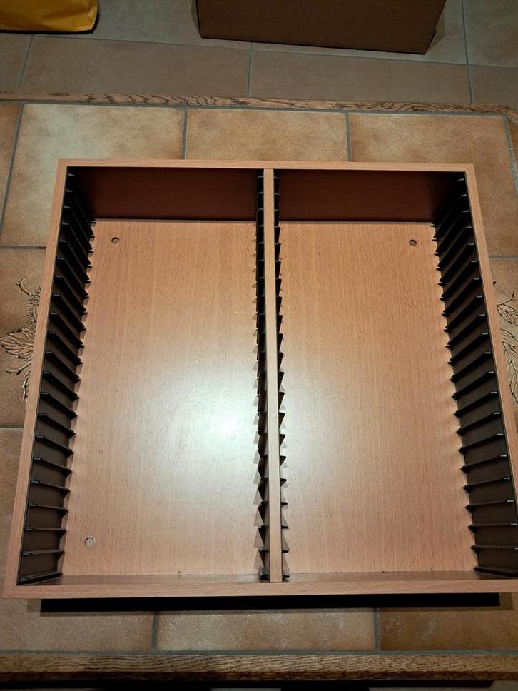 houten opbergdoos voor dvd's, Huis en Inrichting, Woonaccessoires | Cd- en Dvd-rekken, Zo goed als nieuw, Dvd's, 25 tot 75 discs