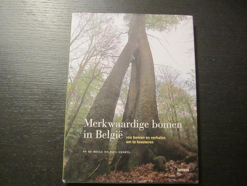 Merkwaardige bomen in België -Yo De Beule en Paul Geerts, Boeken, Natuur, Ophalen of Verzenden