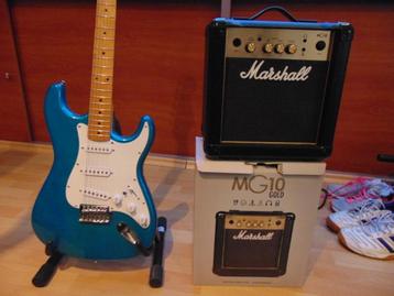 stratocaster Richwood Lake Placid Blue + Marshall MG10G beschikbaar voor biedingen