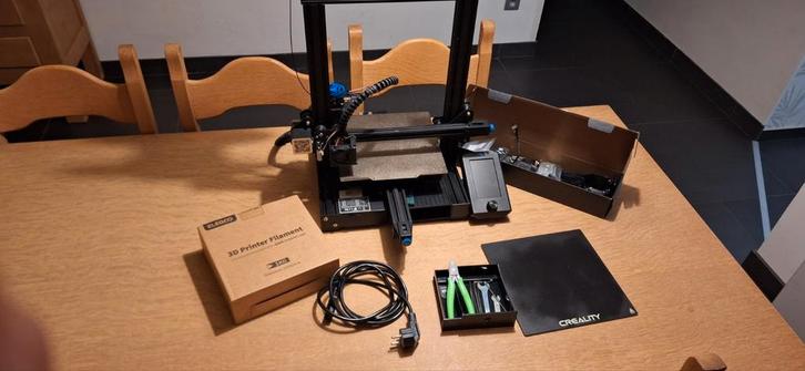3D printer Ender 3v2 + filament(lees beschrijving), Computers en Software, Overige Computers en Software, Refurbished, Ophalen