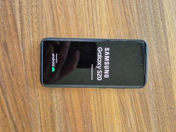 Samsung S20 met 3 hoesjes
