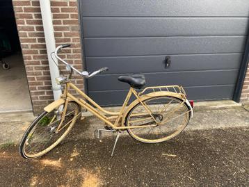 Fiets beschikbaar voor biedingen