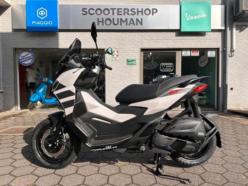 Aprilia SR GT 125cc OPALESCENT LIGHT (nr.24), Fietsen en Brommers, Scooters | Aprilia, Overige modellen, Benzine