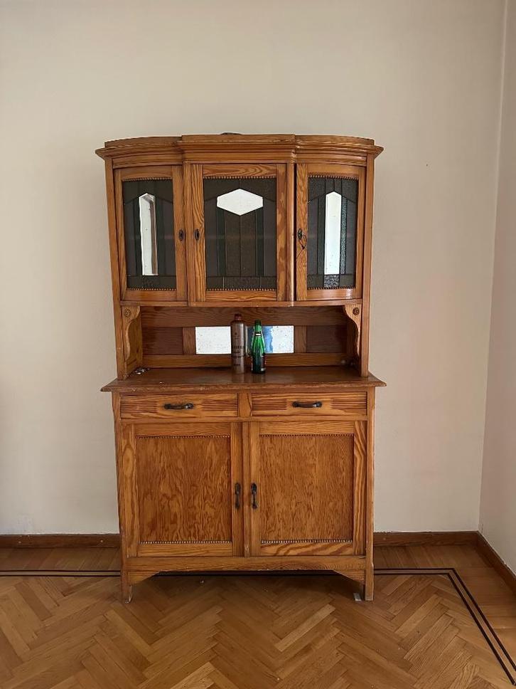 Stijlvolle vintage eiken buffetkast met glas-in-looddeuren, Huis en Inrichting, Kasten | Buffetkasten, Gebruikt, 150 tot 200 cm