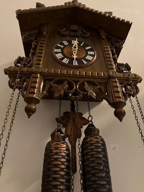 Koekoeksklok stationsklok NIEUWSTAAT groot 8-daags, Antiquités & Art, Antiquités | Horloges, Enlèvement