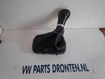 Versnellingspookhoes van een Audi A4 beschikbaar voor biedingen