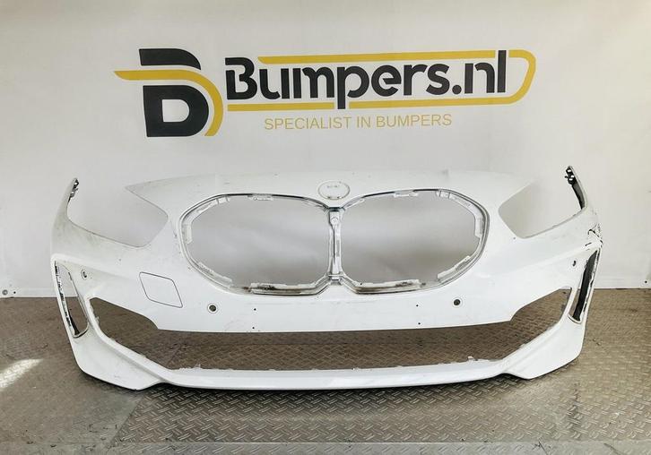 Bumper BMW 1 Serie F40 MPakket M-Pakket 6xpdc 51118070928 Vo, Auto-onderdelen, Carrosserie, Bumper, Voor, Gebruikt, 6 maanden garantie