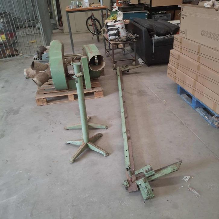 Raam-/kaderlijmpers 280 cm – mechanisch – met poten, Doe-het-zelf en Bouw, Gereedschap | Handgereedschap, Gebruikt, Ophalen
