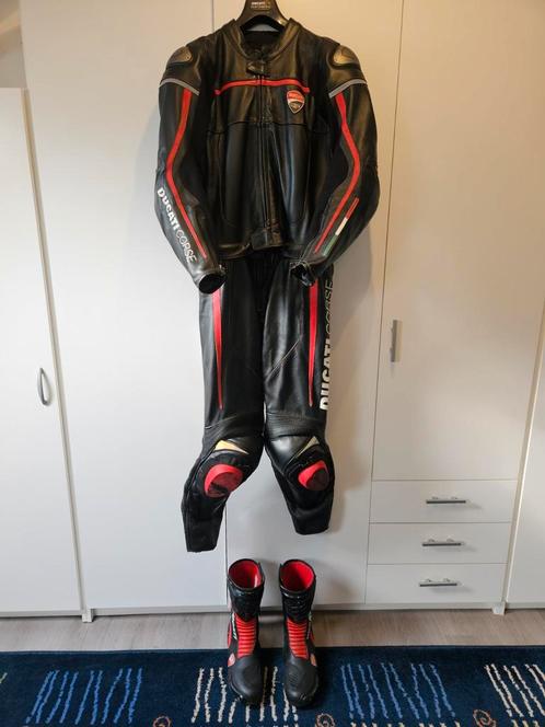 Compleet Ducati Dainese 2pc suit. Maat 50, Motoren, Kleding | Motorkleding, Combipak, Tweedehands, Ophalen of Verzenden