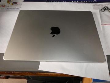 Mac Book Pro 2023-14. inch beschikbaar voor biedingen