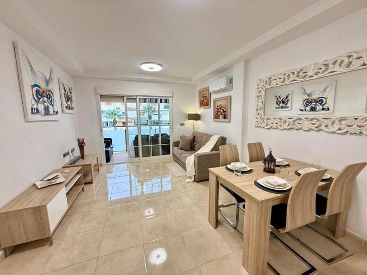 Verzorgd appartement in Nueva Torrevieja, Immo, Buitenland, Spanje, Appartement, Overige