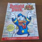 Stripboek Donald Duck 65 jaar Een vrolijk weekblad, Ophalen of Verzenden, Zo goed als nieuw