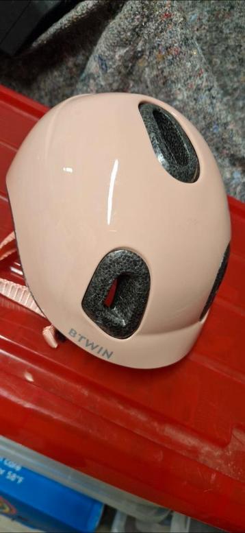 Fietshelm Btwin 44-49cm beschikbaar voor biedingen