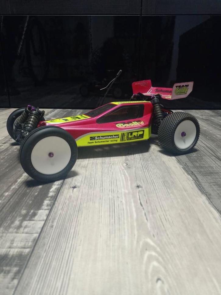 Schumacher Fireblade EVO, Hobby & Loisirs créatifs, Modélisme | Radiocommandé & Téléguidé | Voitures, Enlèvement ou Envoi