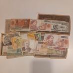 Lot de 34 billets anciens, Timbres & Monnaies, Monnaies & Billets de banque | Collections, Enlèvement ou Envoi, Billets de banque