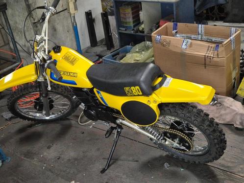 Suzuki RM 80 1979, Motos, Motos | Suzuki, Particulier, Moto de cross, jusqu'à 11 kW, 1 cylindre, Enlèvement ou Envoi