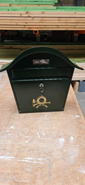 brievenbus beschikbaar voor biedingen