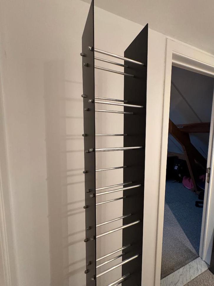 Pol Quadens CD-200 design CD-rek, Huis en Inrichting, Woonaccessoires | Cd- en Dvd-rekken, Gebruikt, Cd's, 150 discs of meer, Metaal