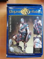 Highlander XII-XIII c. (75-051 ; métal blanc ; modèles Pegas, Hobby & Loisirs créatifs, Modélisme | Figurines & Dioramas, Comme neuf
