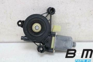 Raammotor rechtsvoor Audi A3 8V 5Q0959802B disponible aux enchères