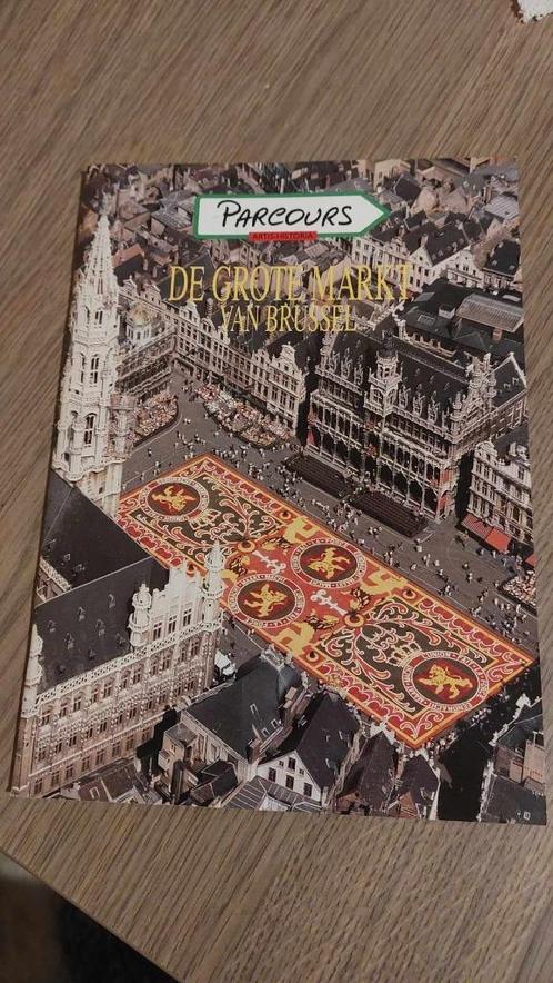 De Grote Markt van Brussel / Parcours/Artis-Historia, Livres, Livres d'images & Albums d'images, Utilisé, Livre d'images, Envoi