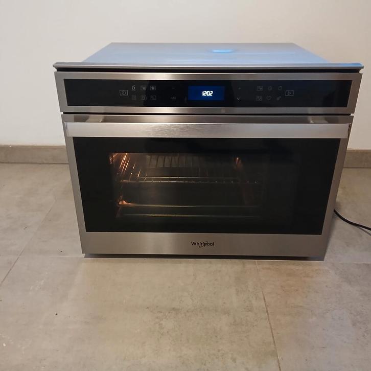 Four à vapeur Whirlpool W6 MS450 34 litres, Electroménager, Fours, Comme neuf, Encastré, 45 à 60 cm, 45 à 60 cm, Air chaud, Vapeur