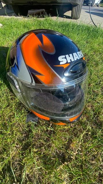 motorhelm beschikbaar voor biedingen