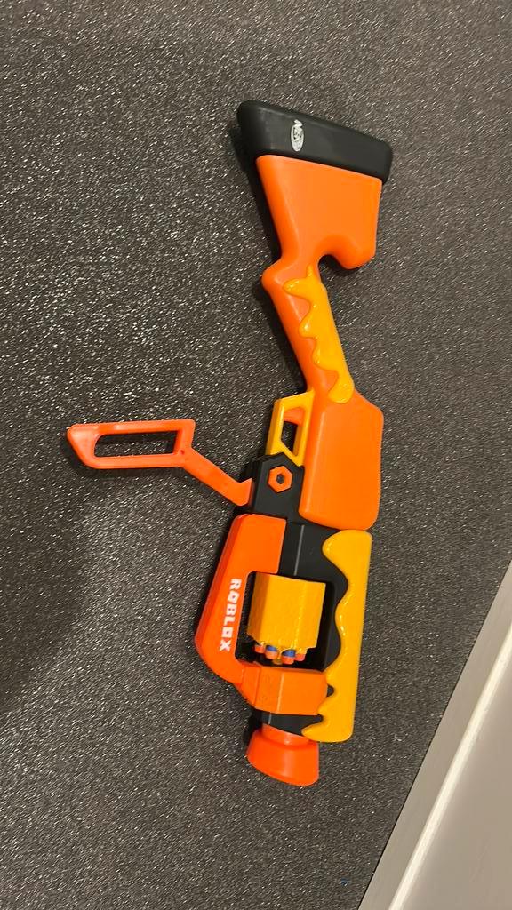 Nerf - roblox, Kinderen en Baby's, Speelgoed | Buiten | Actiespeelgoed, Zo goed als nieuw, Ophalen