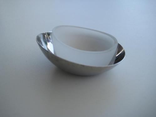 Stelton waterlelie theelichthouder, Huis en Inrichting, Woonaccessoires | Kandelaars en Kaarsen, Gebruikt, Kandelaar, Metaal, Ophalen of Verzenden