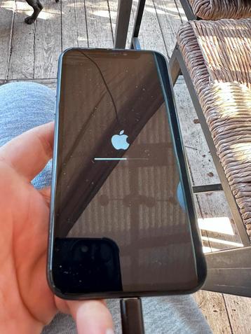 Iphone 11 black 64gb  beschikbaar voor biedingen