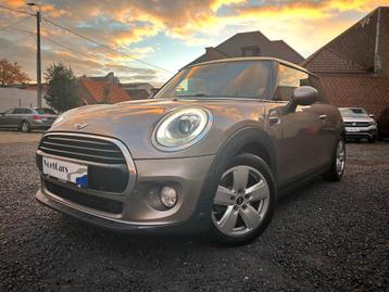 Mini Cooper Automaat / 2018/ LED - GPS - PDC beschikbaar voor biedingen