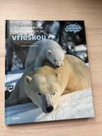 Boek zo worden kleine dieren groot in de vrieskou, Boeken, Dieren en Huisdieren, Ophalen of Verzenden, Gelezen, Overige diersoorten