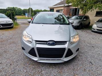 Ford focus 1.6 diesel break 2014 euro5b roul très bien  beschikbaar voor biedingen