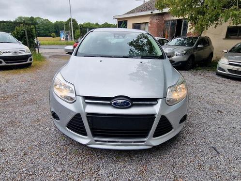 Ford focus 1.6 diesel break 2014 euro5b roul très bien, Auto's, Ford, Bedrijf, Te koop, Focus, ABS, Adaptieve lichten, Airbags