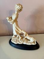 Beeldje meisje met hond Giuseppe Armani, Ophalen of Verzenden, Zo goed als nieuw, Mens