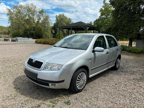 Skoda Fabia 1.4 benzine Automaat Gekeurd, Auto's, Skoda, Particulier, Fabia, ABS, Airbags, Airconditioning, Metaalkleur, Radio