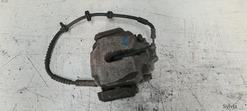 Remklauw links voor. BMW 5 serie F10 F11 F18 6791919