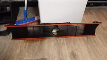 Grille GTI Golf 1 - orgineel OEM beschikbaar voor biedingen