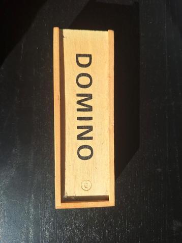 Domino beschikbaar voor biedingen