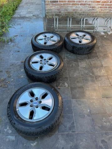 winterbanden met velgen volvo C30 beschikbaar voor biedingen