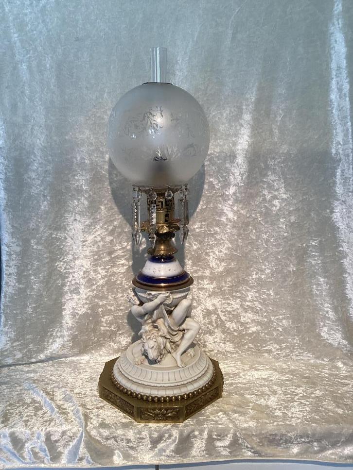 Petroleumlamp 19e eeuw. 267/a., Antiek en Kunst, Antiek | Verlichting, Ophalen