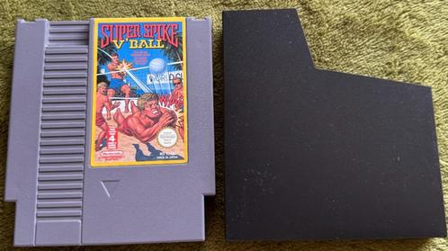 Super Spike V' Ball [NES], Games en Spelcomputers, Games | Nintendo NES, Zo goed als nieuw, Sport, 2 spelers, Vanaf 3 jaar, Ophalen of Verzenden