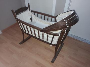 babywieg beschikbaar voor biedingen