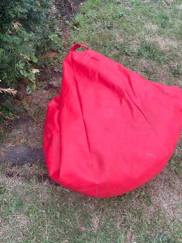 Rode lederen zitzak, Enlèvement, Utilisé, Rouge, Pouf