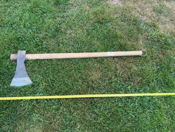 Bijl 90 cm, 1800gr, hardhouten steel beschikbaar voor biedingen