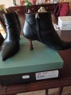 Nieuw paar enkellaarsjes   e, Ophalen of Verzenden, Zwart