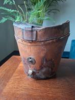 Oude hoedendoos, Antiek en Kunst, Ophalen of Verzenden